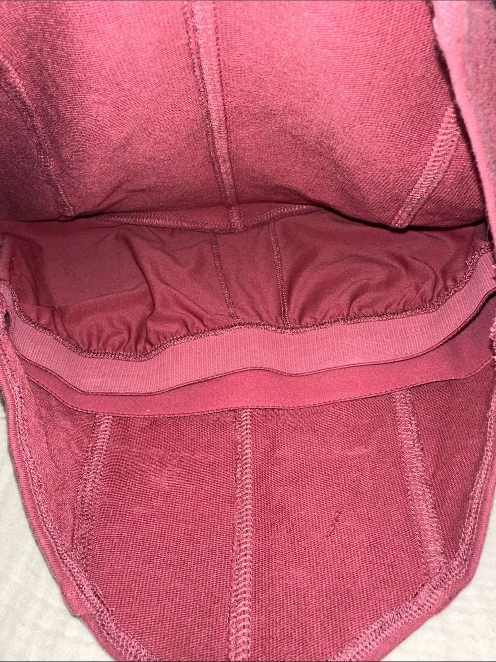 ALO Yoga Mauve-Burgundy Square Neck Long Sleeve Fitted Top Built in Bra EUC - XS